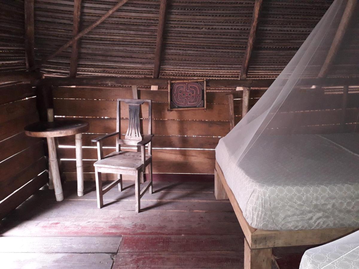 Hostal Pachamama Isla de Canas Exterior photo